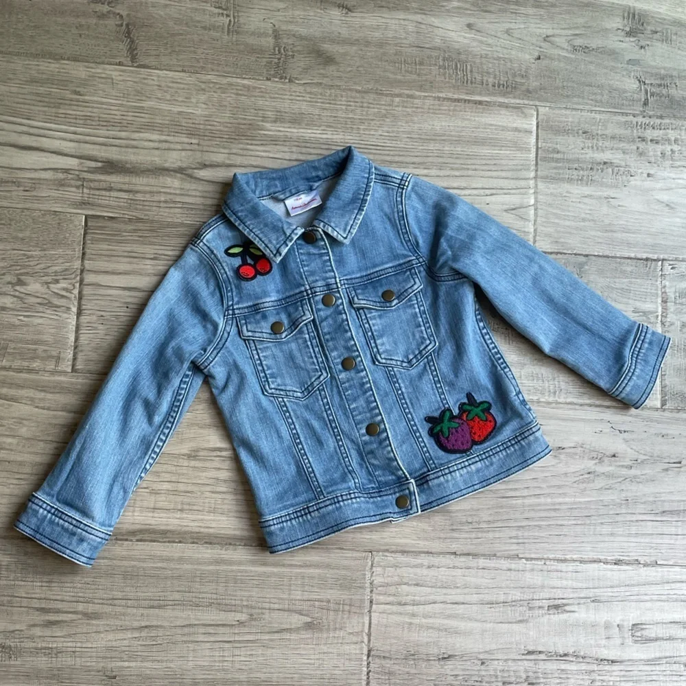 Hanna Anderson Kids Jean Jacket With Colorful Fruit Patches On Front/Back SZ 5